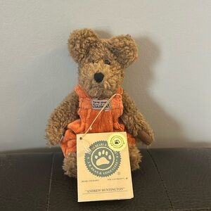 Boyd’s Bears “Andrew Huntington” 20th anniversary collection. Collectible bears